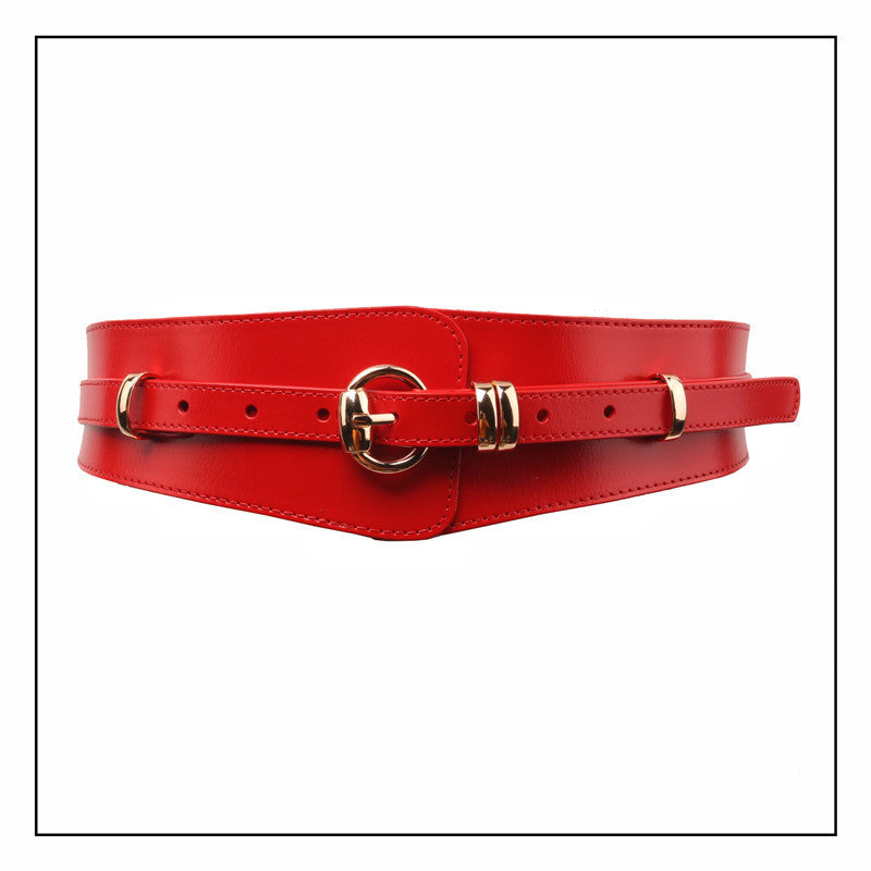 Fallwinter Fashion Coat With A Wide Waist Belt