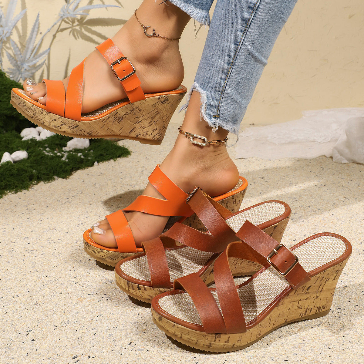 Plus-size Open-toe Wedge Sandals