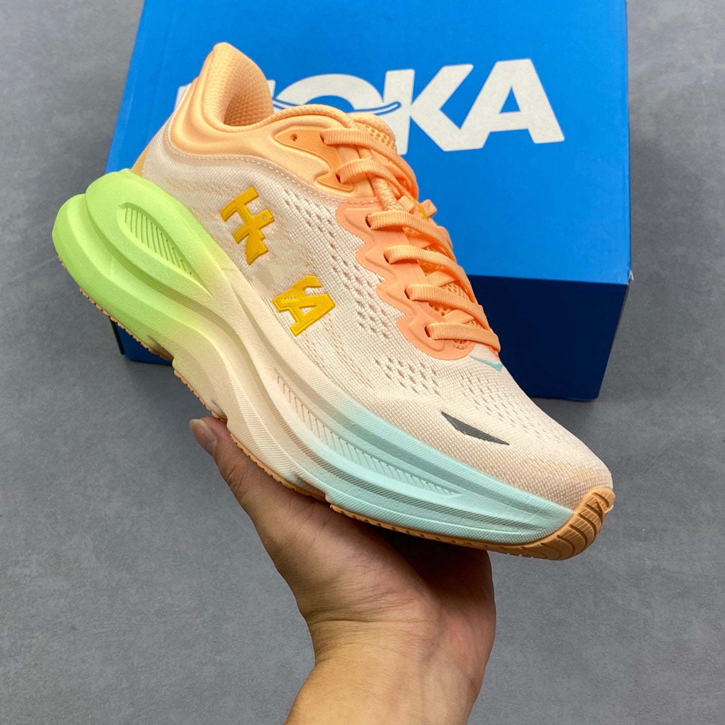 Hoka Bondi 9 Running Shoes