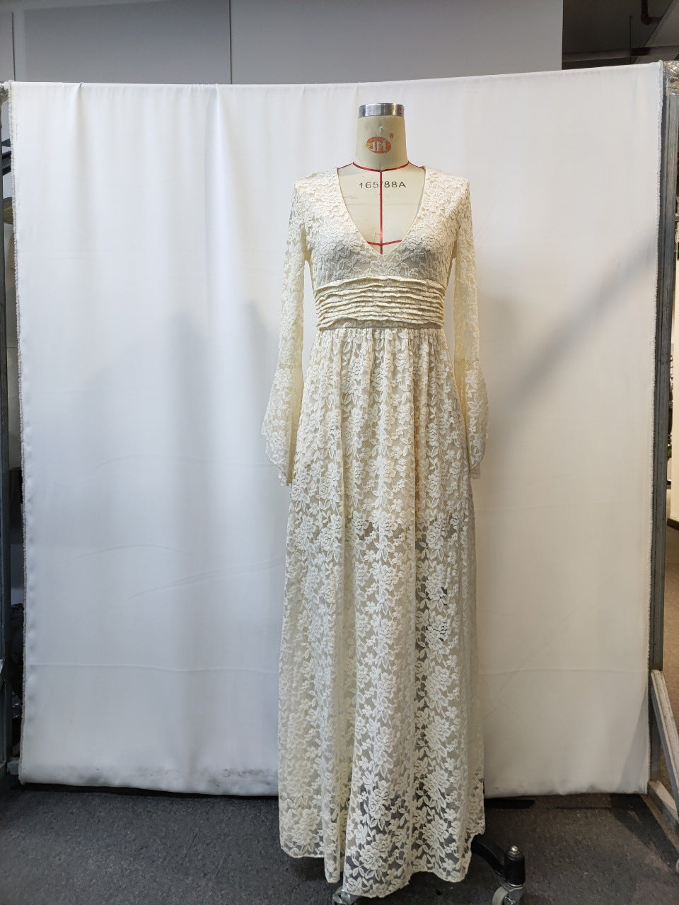 Elegant V-Neck Lace Splicing Dress