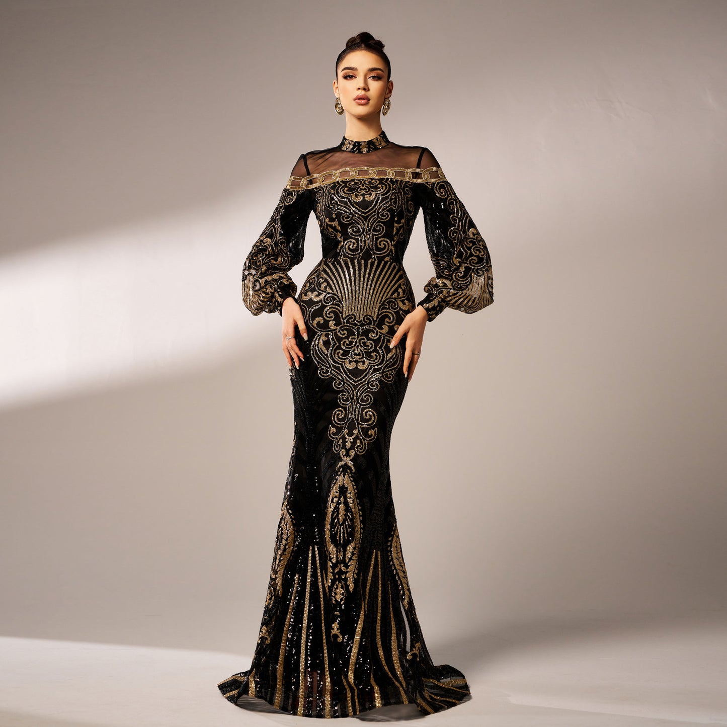 Long Sleeve Round Neck Sequins Fishtail Evening Dress